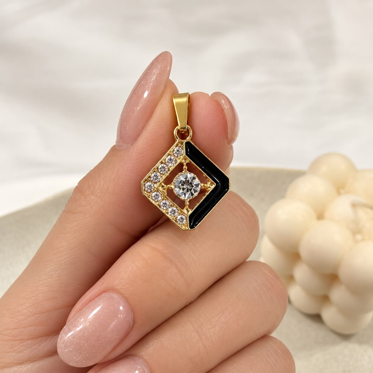 dije dorado berry 2