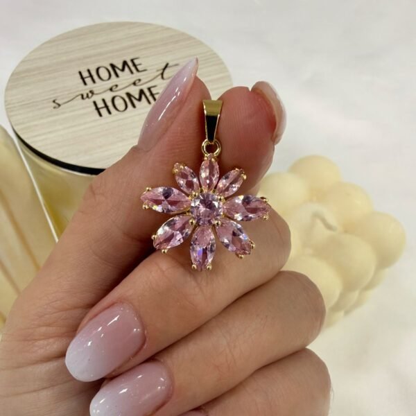 dije flor cubic dorado