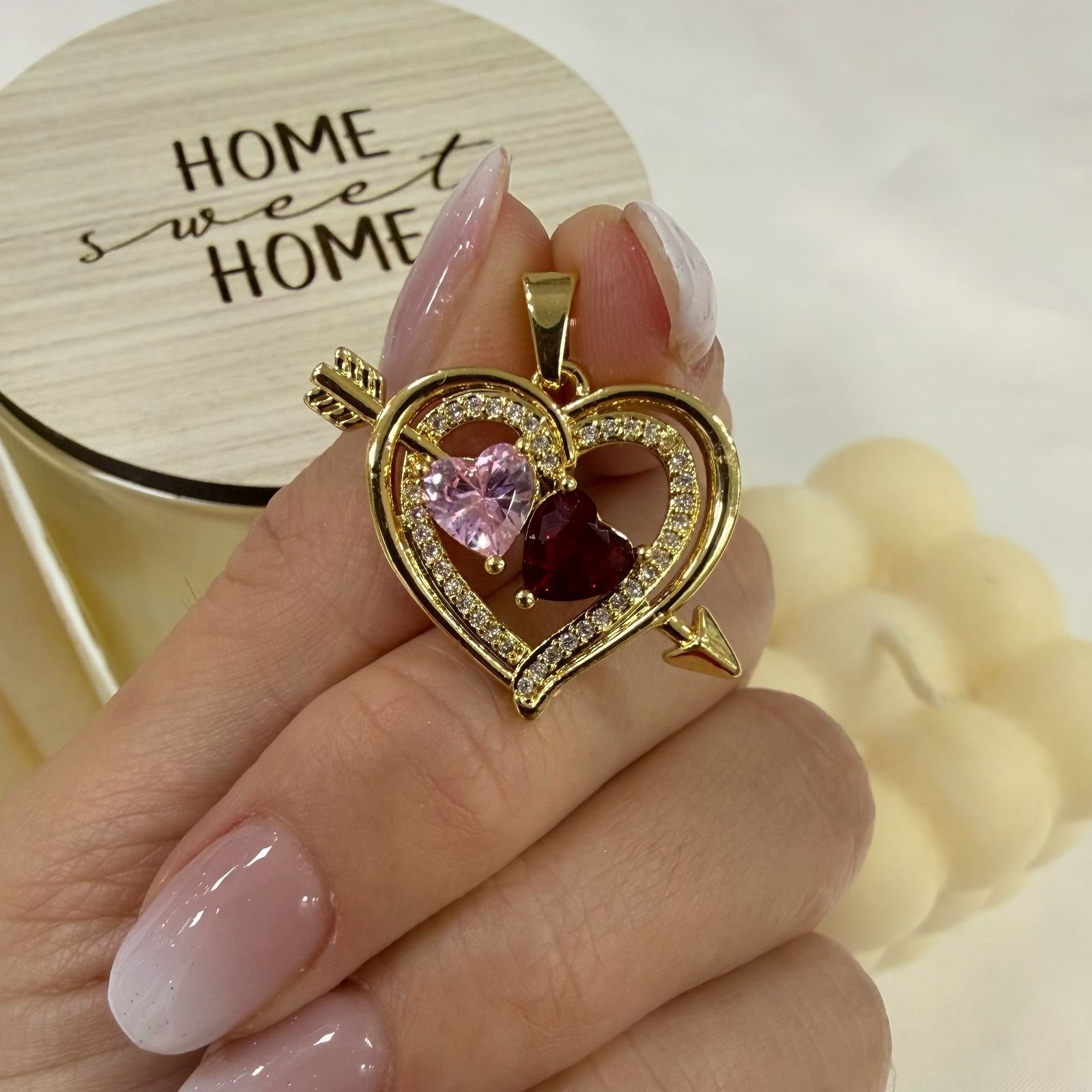 dije corazon cubic flecha dorado - Image 2