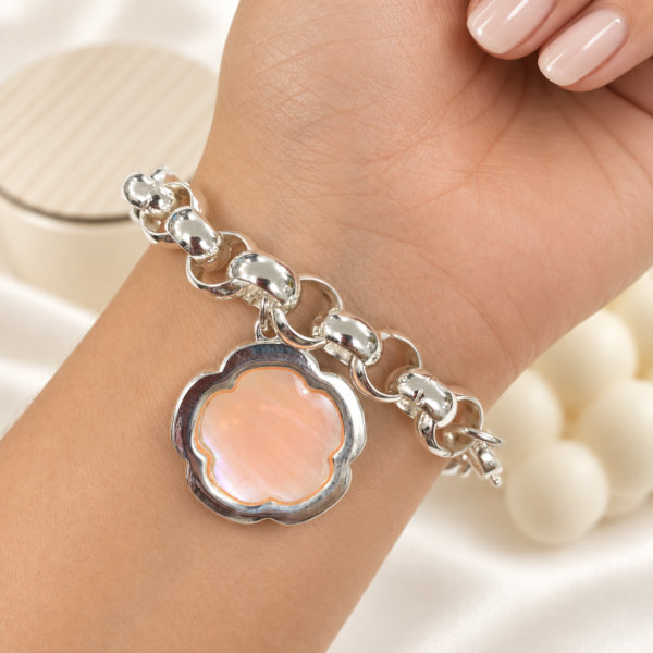 pulsera con dije flor rolo