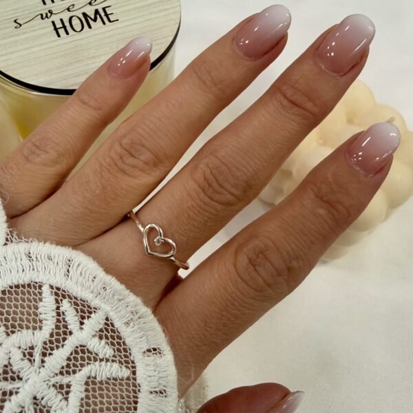 a Anillo Ava cubic 3 C