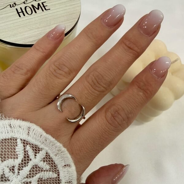 a Anillo liso regulable lunas
