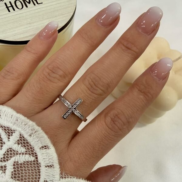 Anillo micropave cruz 2