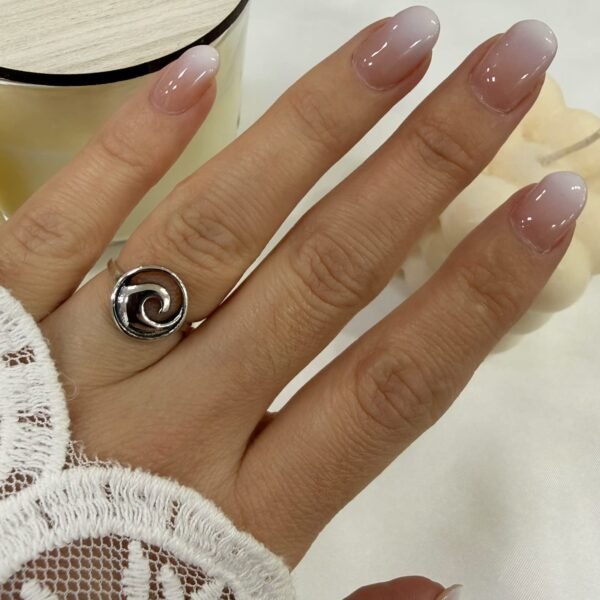a Anillo liso Zoey