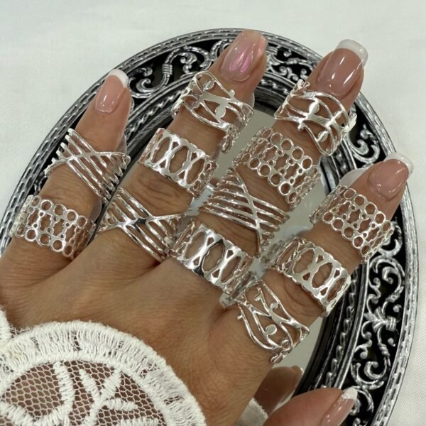 a a kit x 12 anillos surtidos talles variados modelo 5