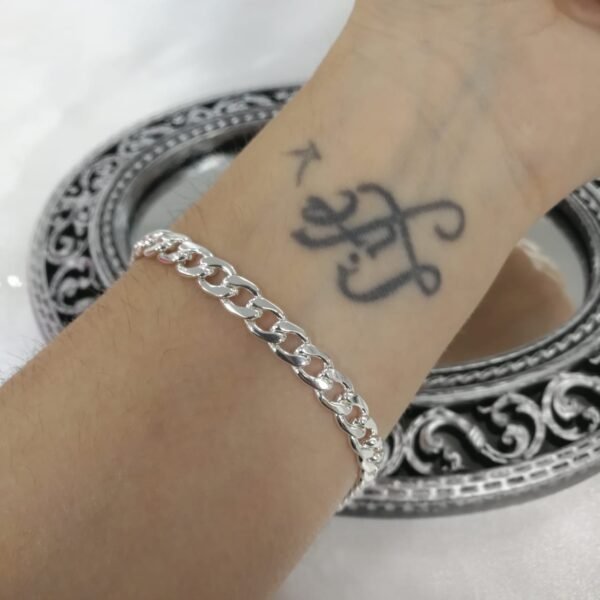 a Pulsera grumet gruesa unisex