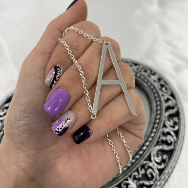 a conjunto cadena inicial A