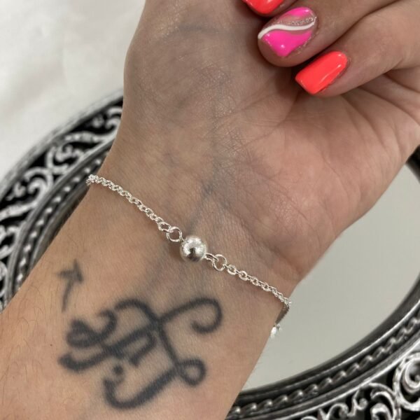 a a pulsera bolita facetada