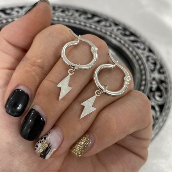 argollas con rayo