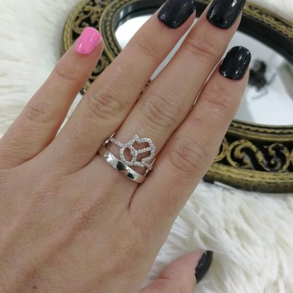 Anillo cubic Felix