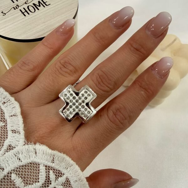 a anillo adad 7