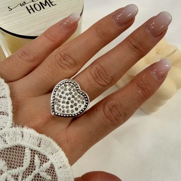 a anillo adad 9