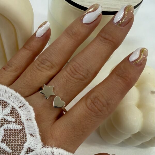 a Anillo liso regulable corazon estrella