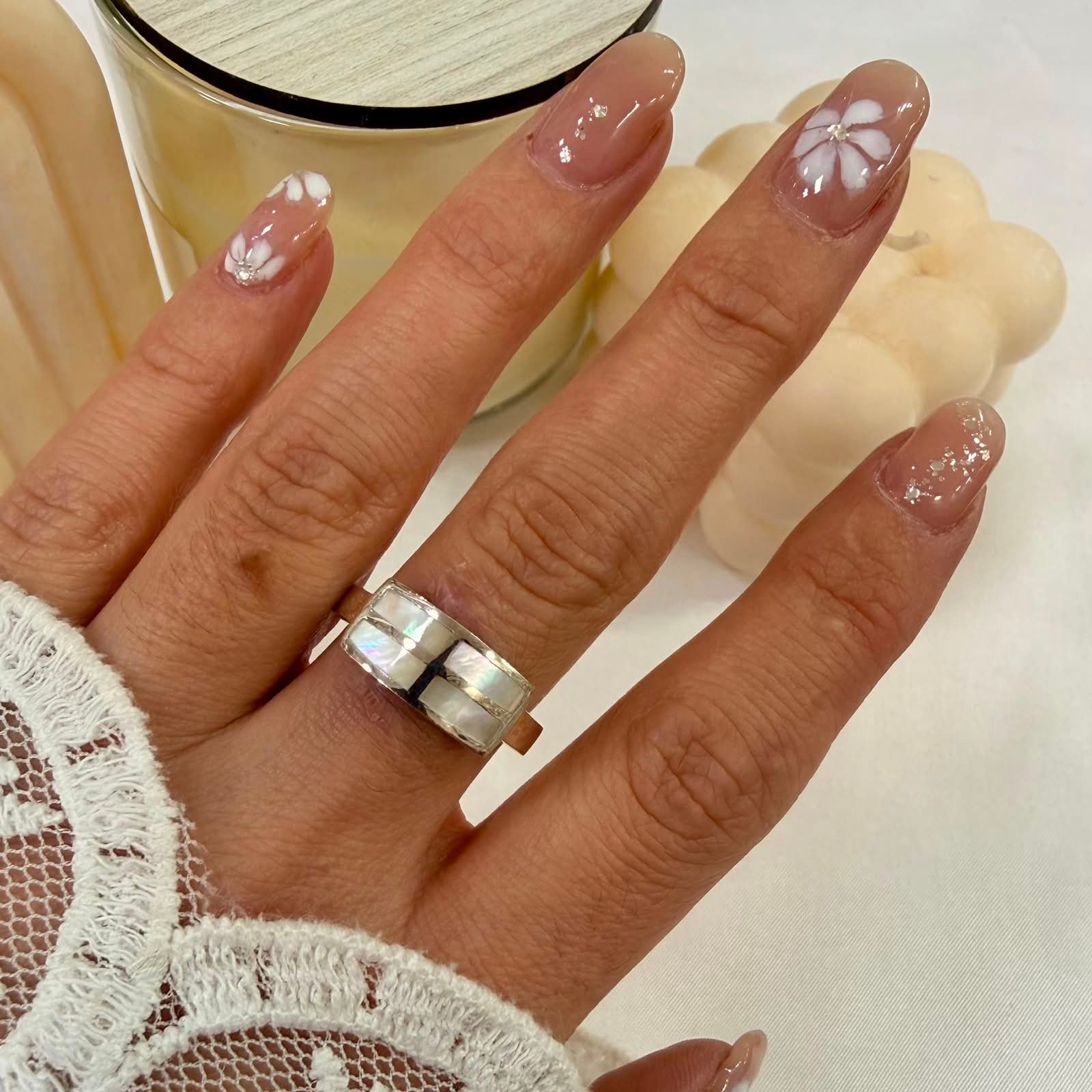 Anillo nacar gautier blanco