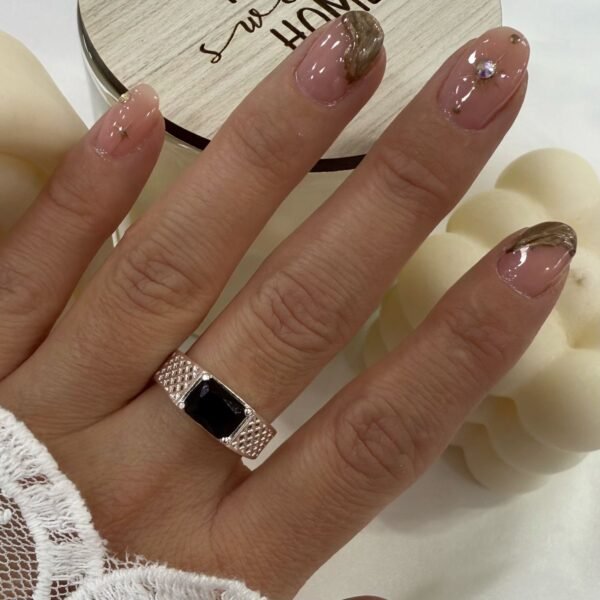 a Anillo Avi liso 1 onix