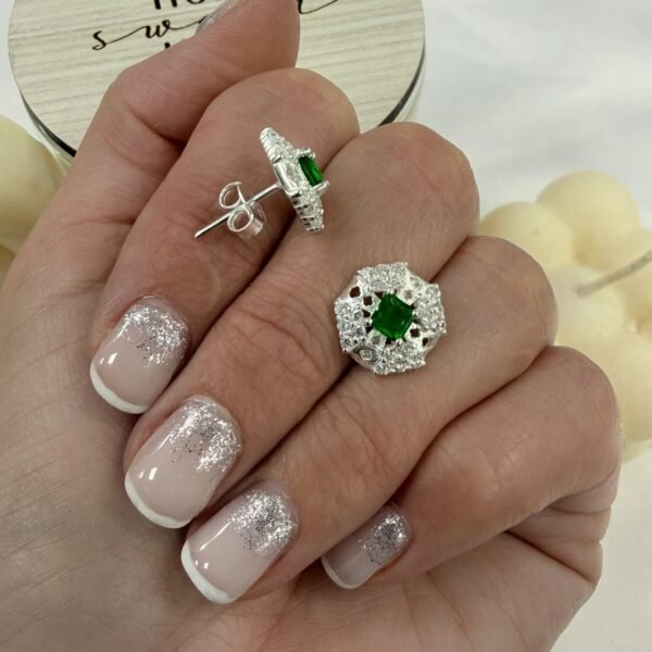 Aros pasantes cubic esmeralda mod 6