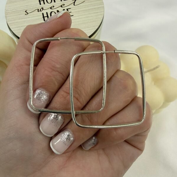 argollas clasicas cuadrado 3.5cm pasante