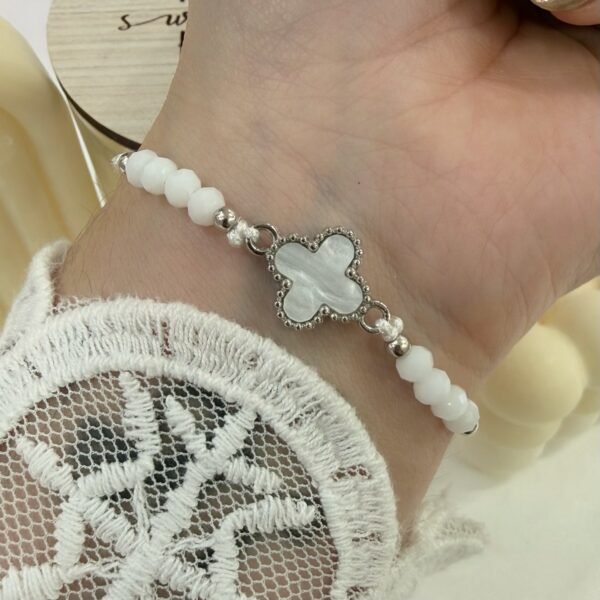 pulsera Van CL ajustables con bolitas facetadas plateadas blanca