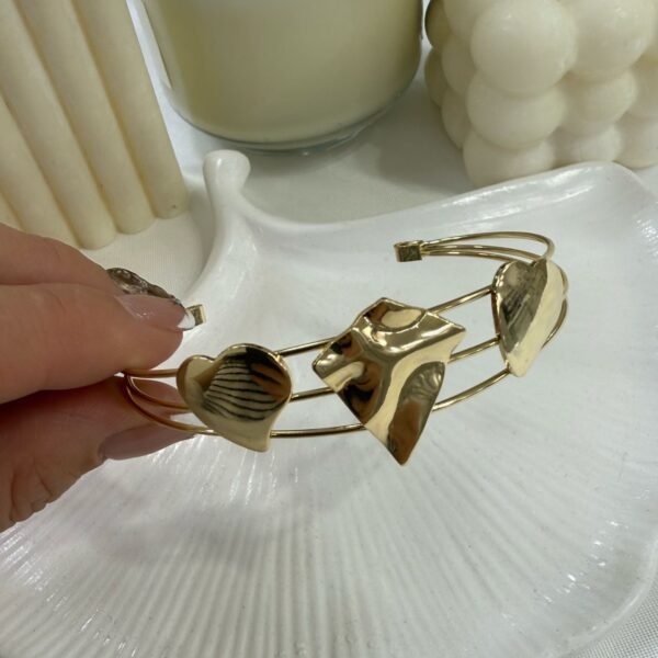 Alternative view of esclavas  doradas mod 36