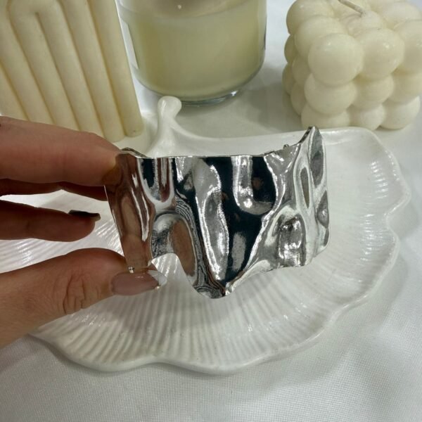 Alternative view of 0 esclavas  plateadas mod 38