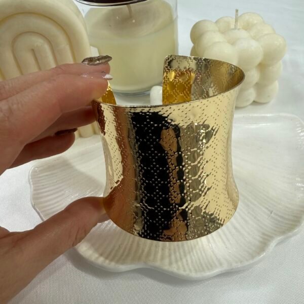 Alternative view of esclavas  doradas mod 48