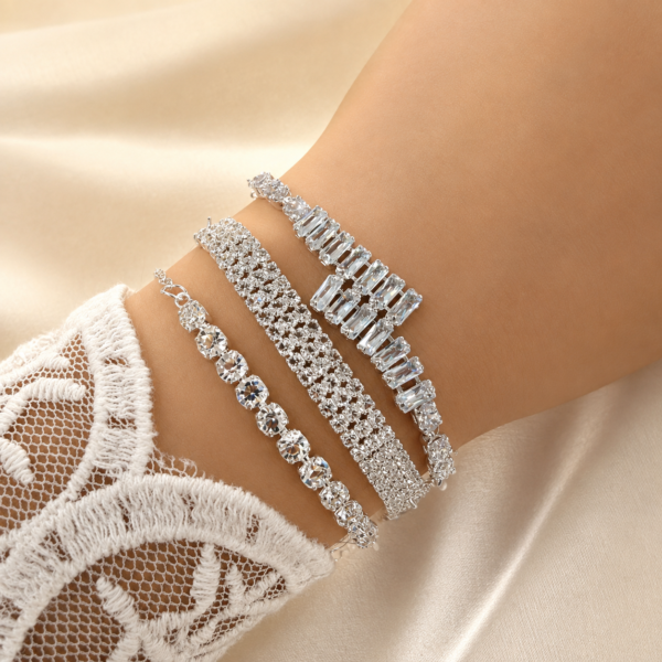 carton x 3 pulseras plateadas zircones mod 9