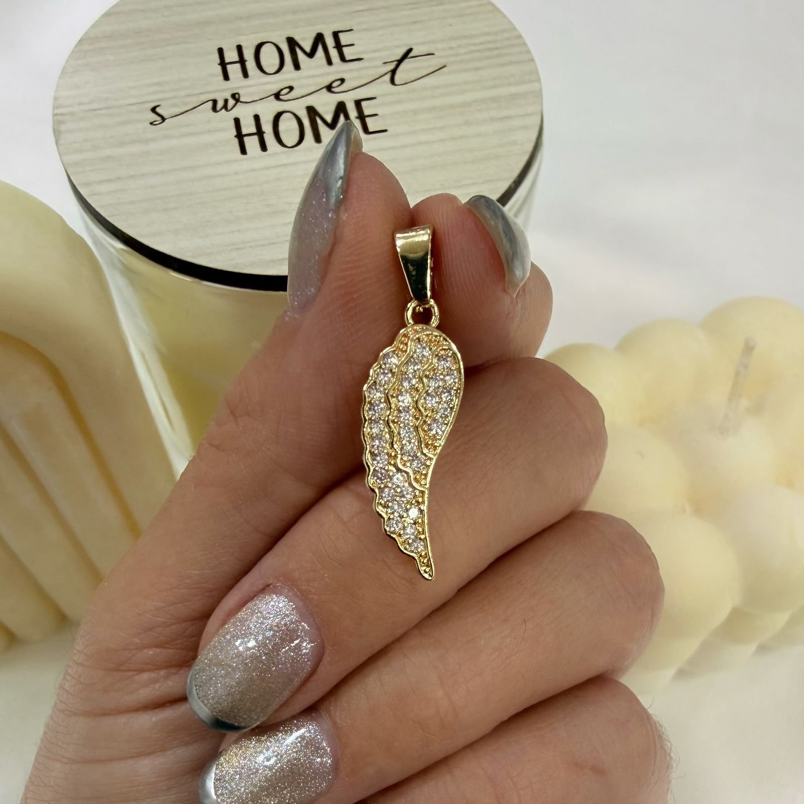 dije alita cubic dorado