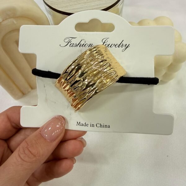 colita diseño dorada mod 15