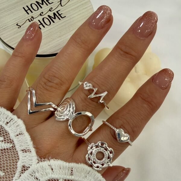 0 kit x 5 anillos A.B talles variados modelo 8