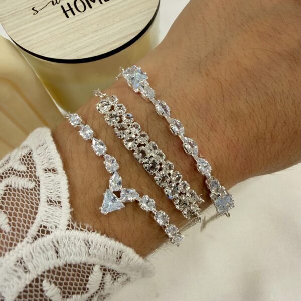 carton x 3 pulseras plateadas zircones mod 8