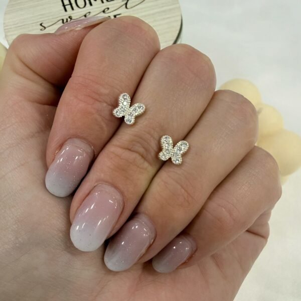 aros con cubic modelo mariposa