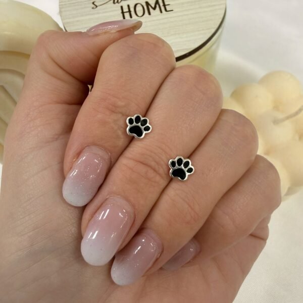 aros esmaltados mod huellita negra