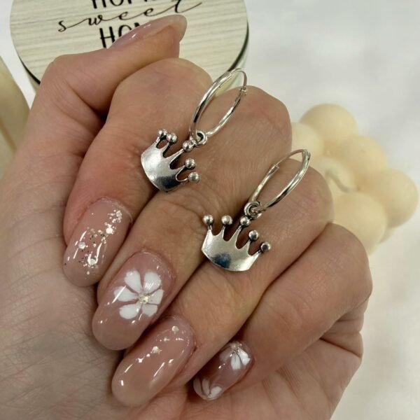 argollas clasicas 1.5cm bali con dije corona