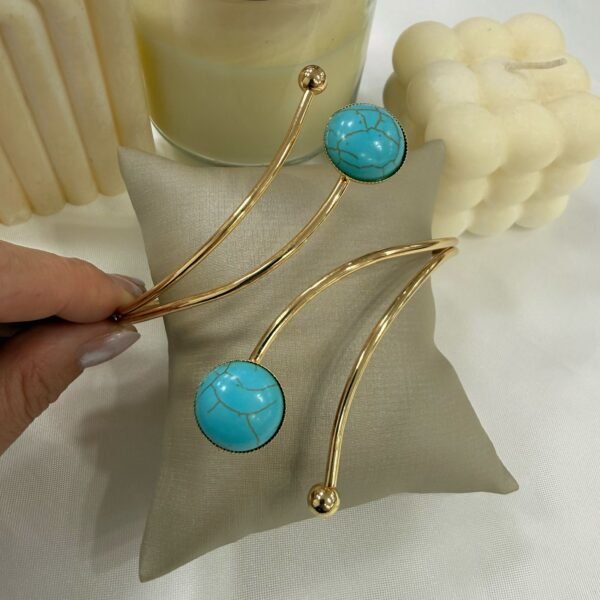 brazalete dorados mod K