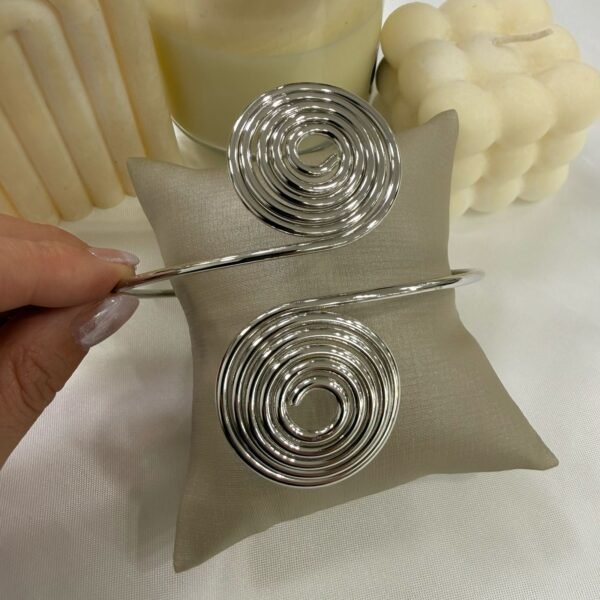 0 brazalete  plateado mod A