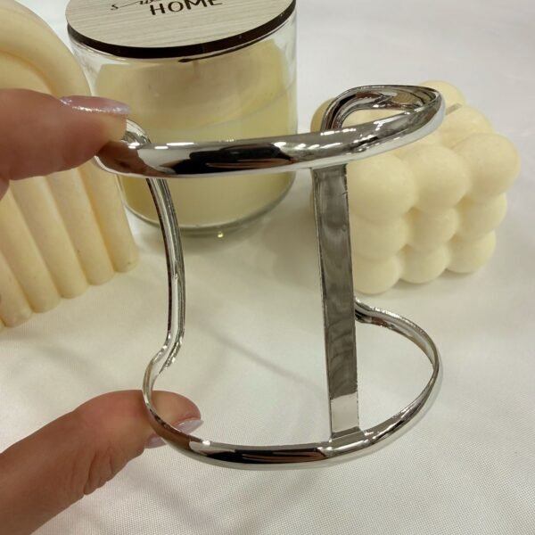 Alternative view of 0 esclavas  plateadas mod C