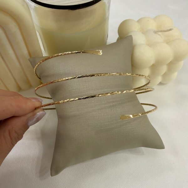 brazalete dorados mod M