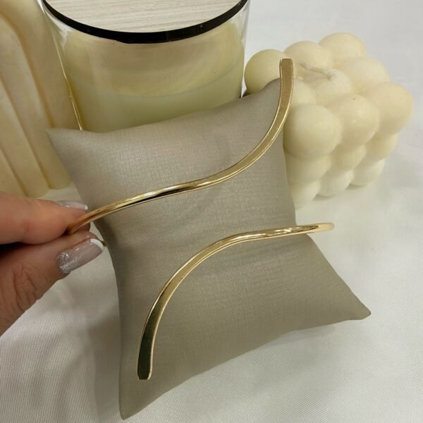 brazalete dorados mod S