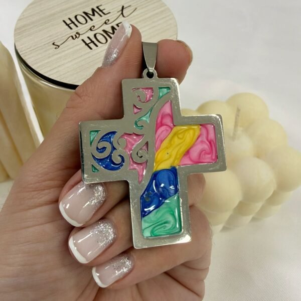 a dije cruz esmaltada