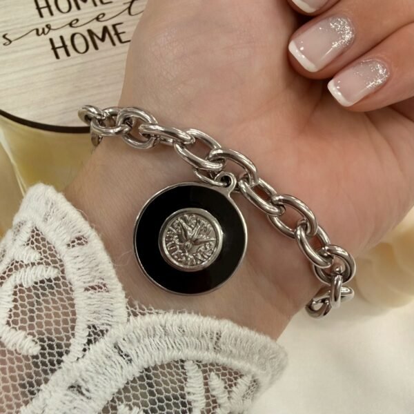 Pulsera con dije medallon espiritu santo