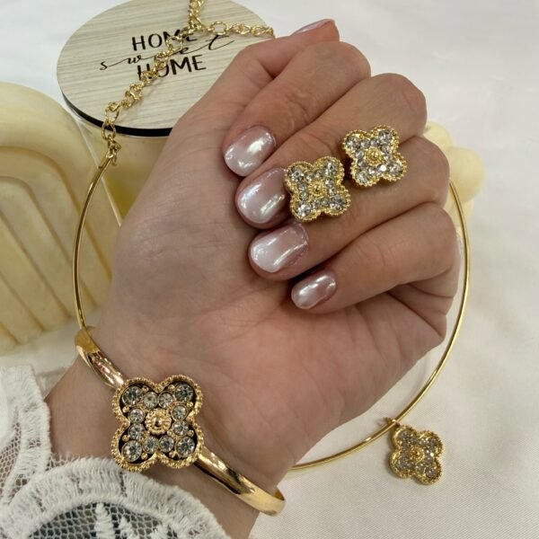 conjunto dorado gargantilla dije esclava y aros. Vclif 2