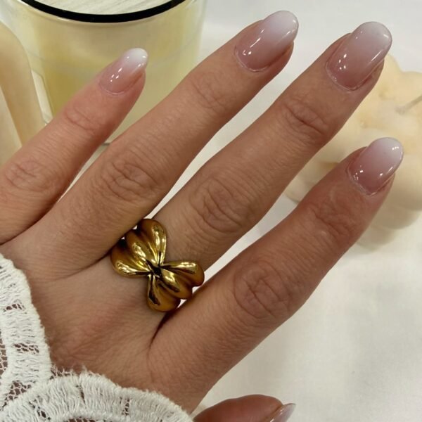 anillo a ambar 13