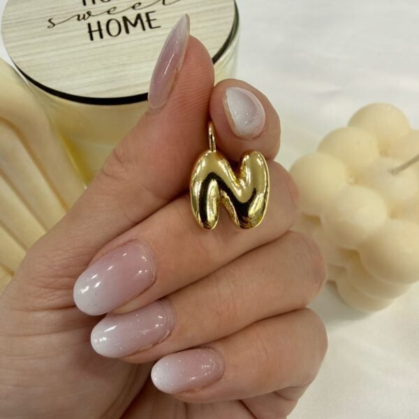 dije inicial N dorado