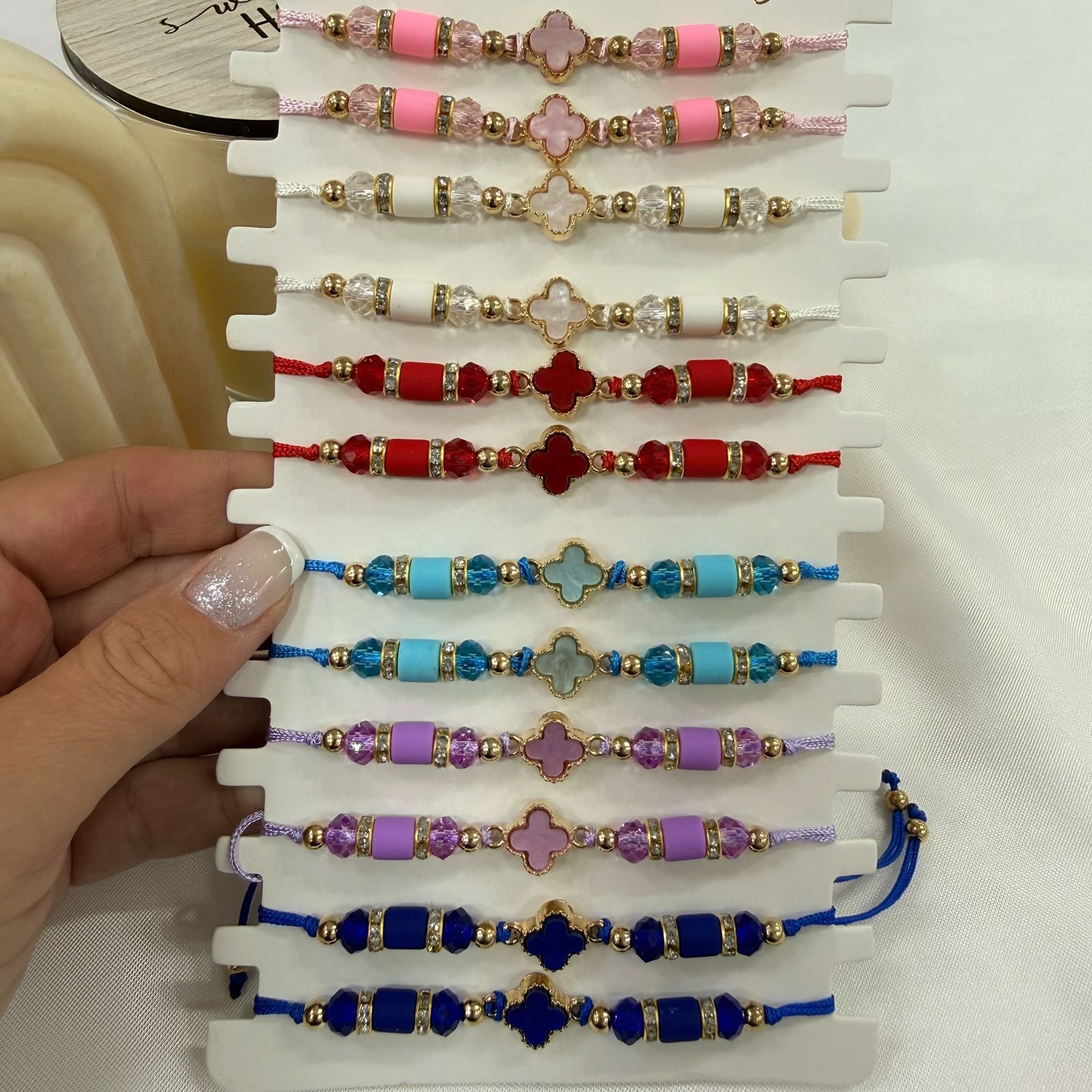pulsera Van CL 2 ajustables con bolitas facetadas doradas x12