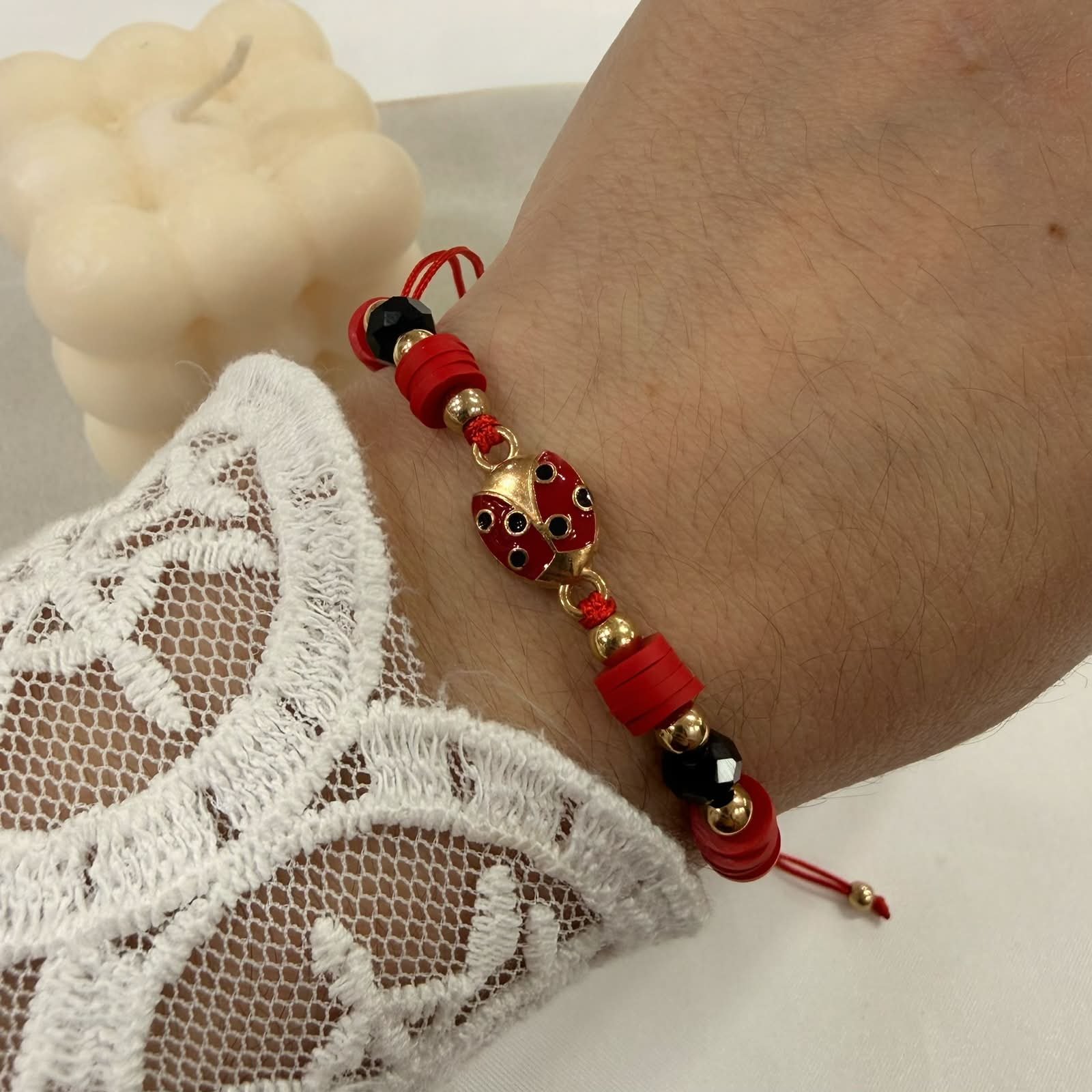 pulsera Van CL 5 vaquita ajustables con bolitas facetadas x unidad