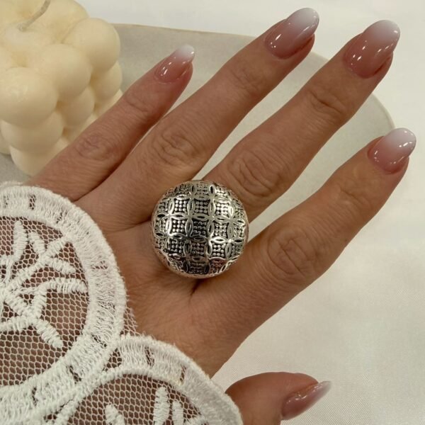 a anillo abud G