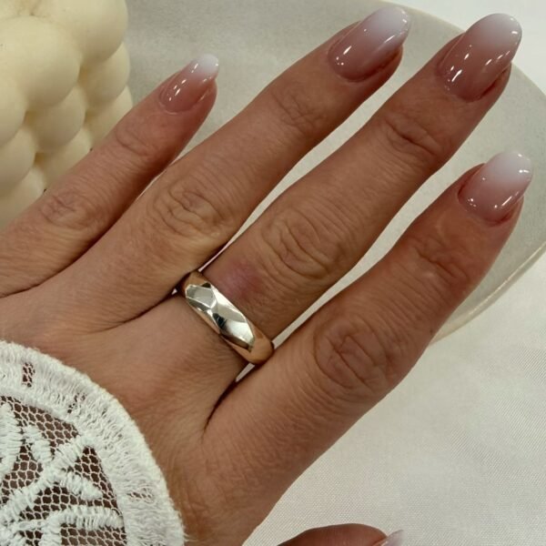 a anillo abud X