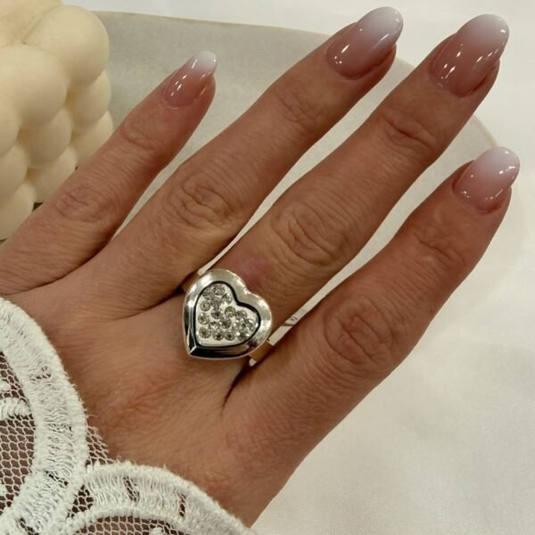 a anillo abud O