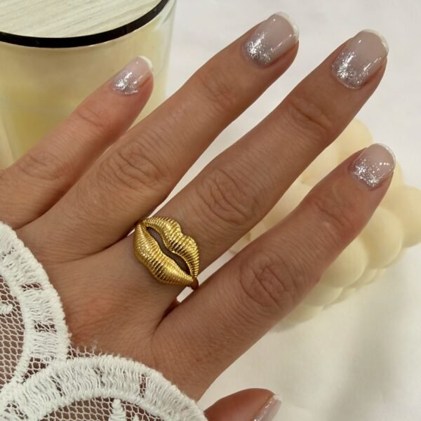 anillo a abud 29 regulable dorado