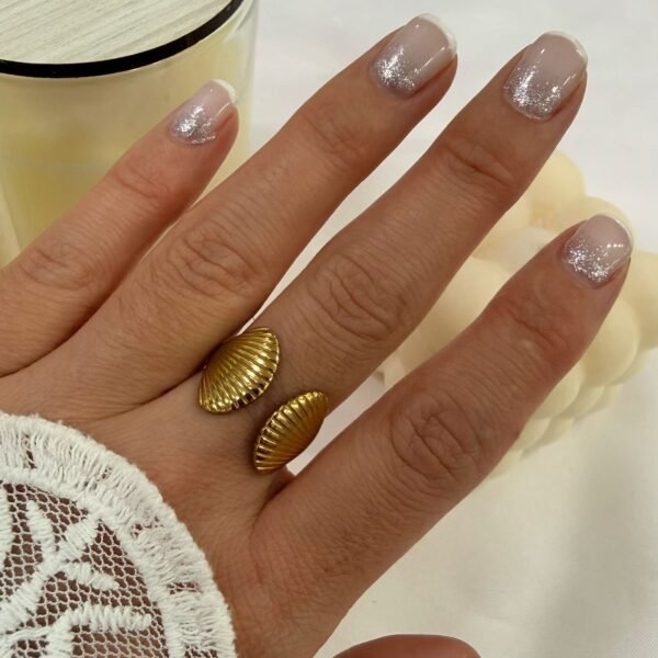 anillo a abud 42 regulable dorado